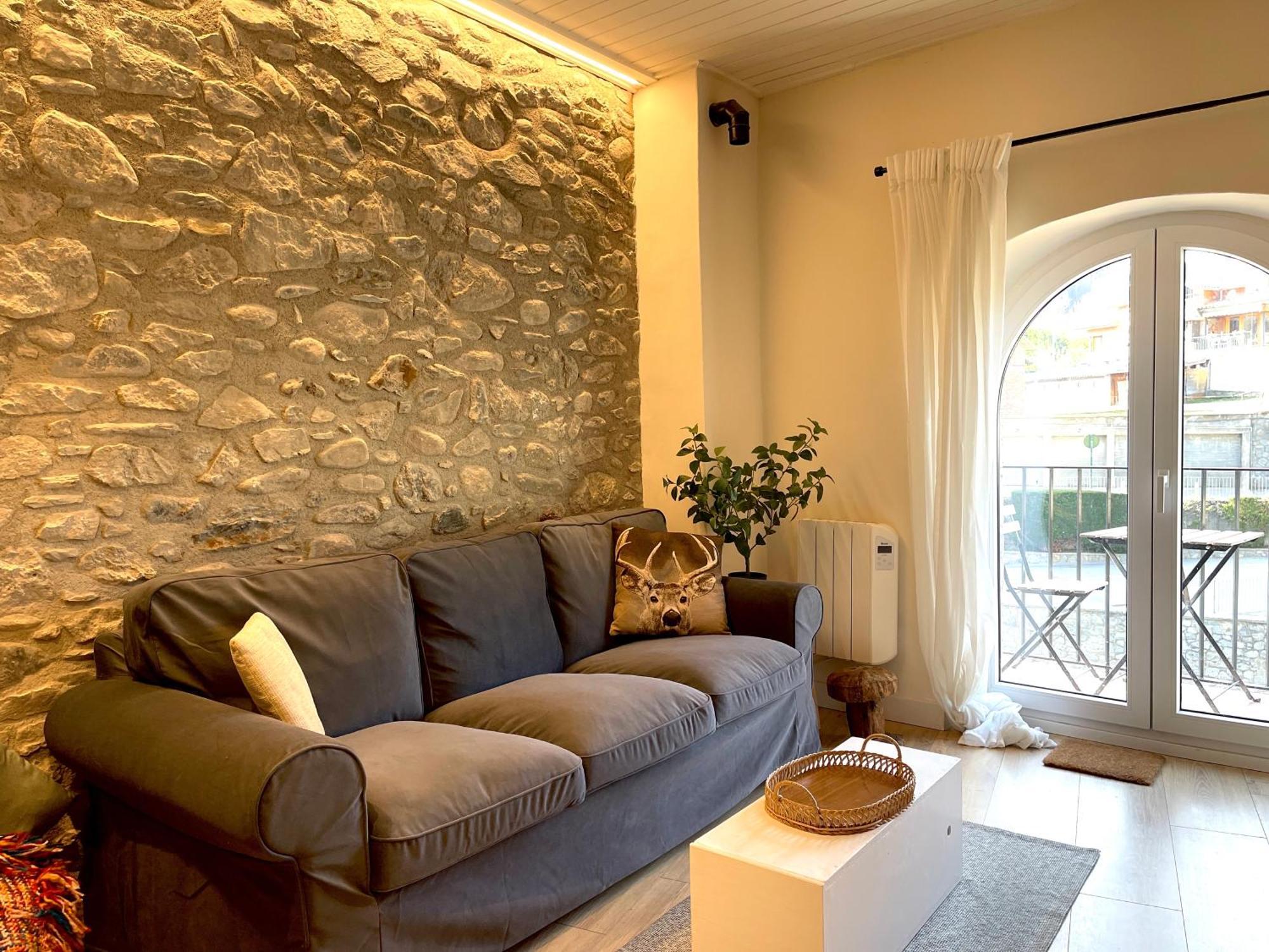 Apartamento Colgante Al Rio Con Vistas Al Puente 坎普罗东 外观 照片